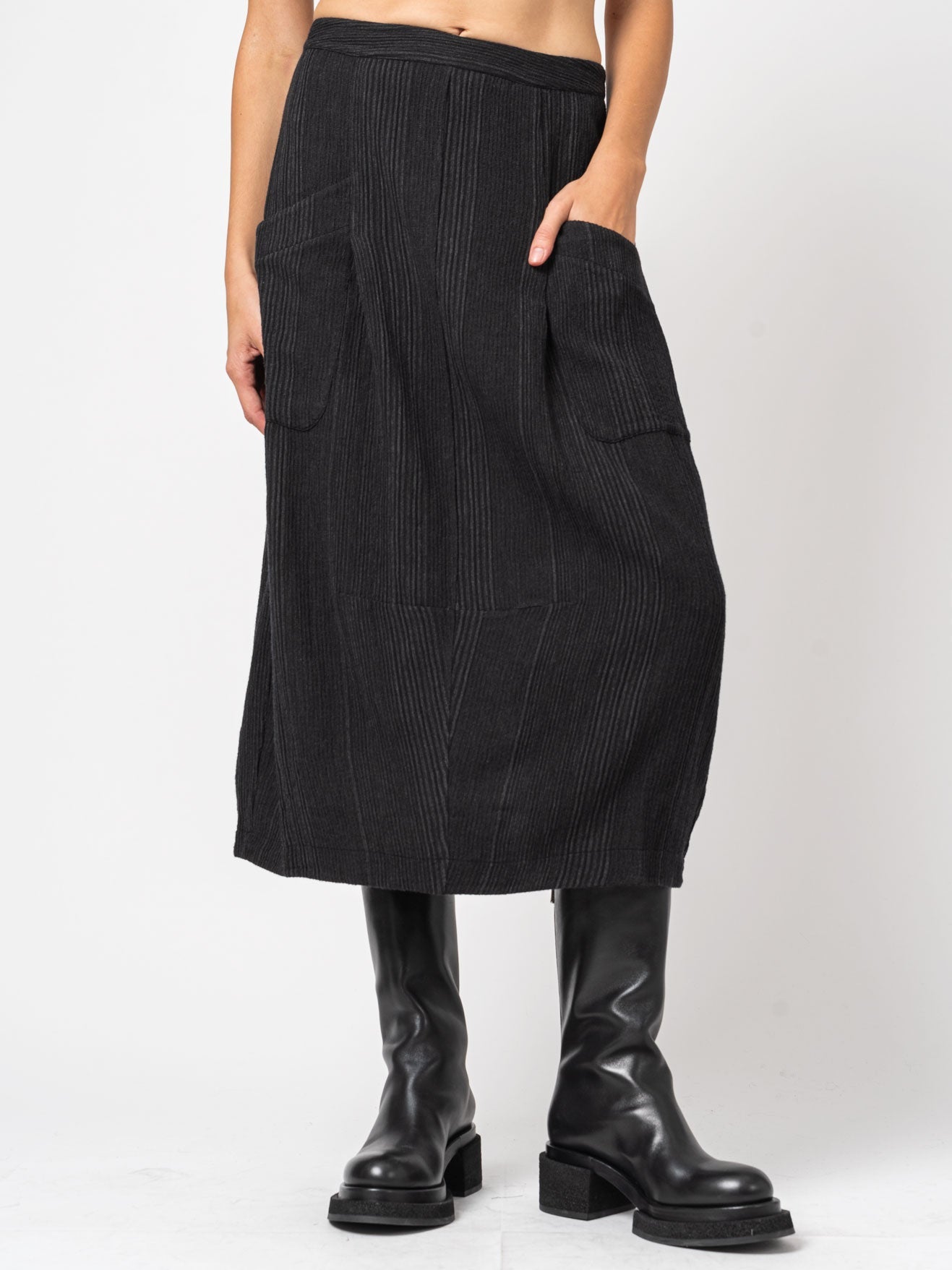 Bombé Shape Skirt