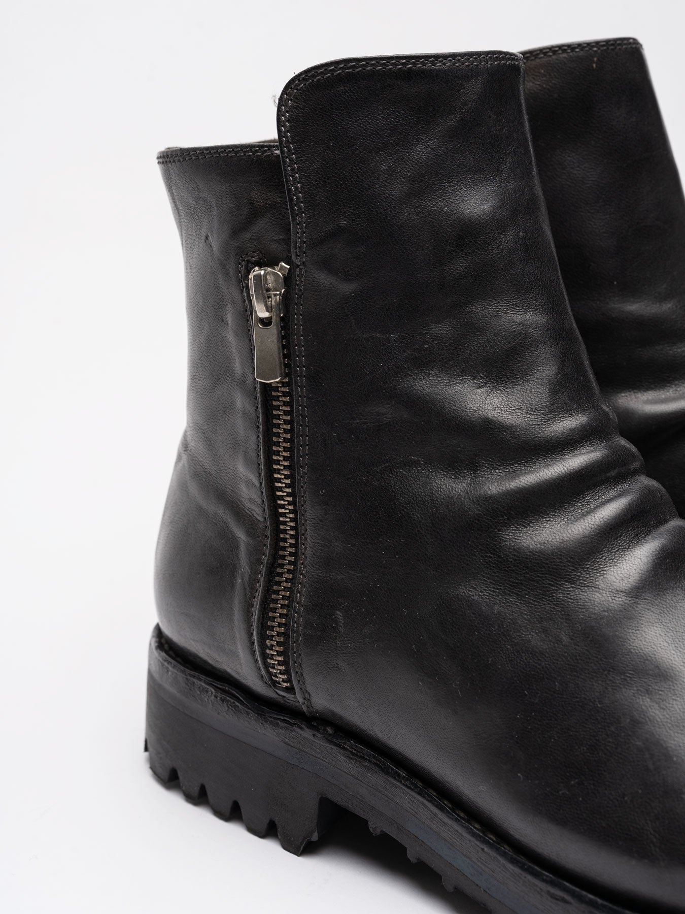 Leather Boots with Zipper