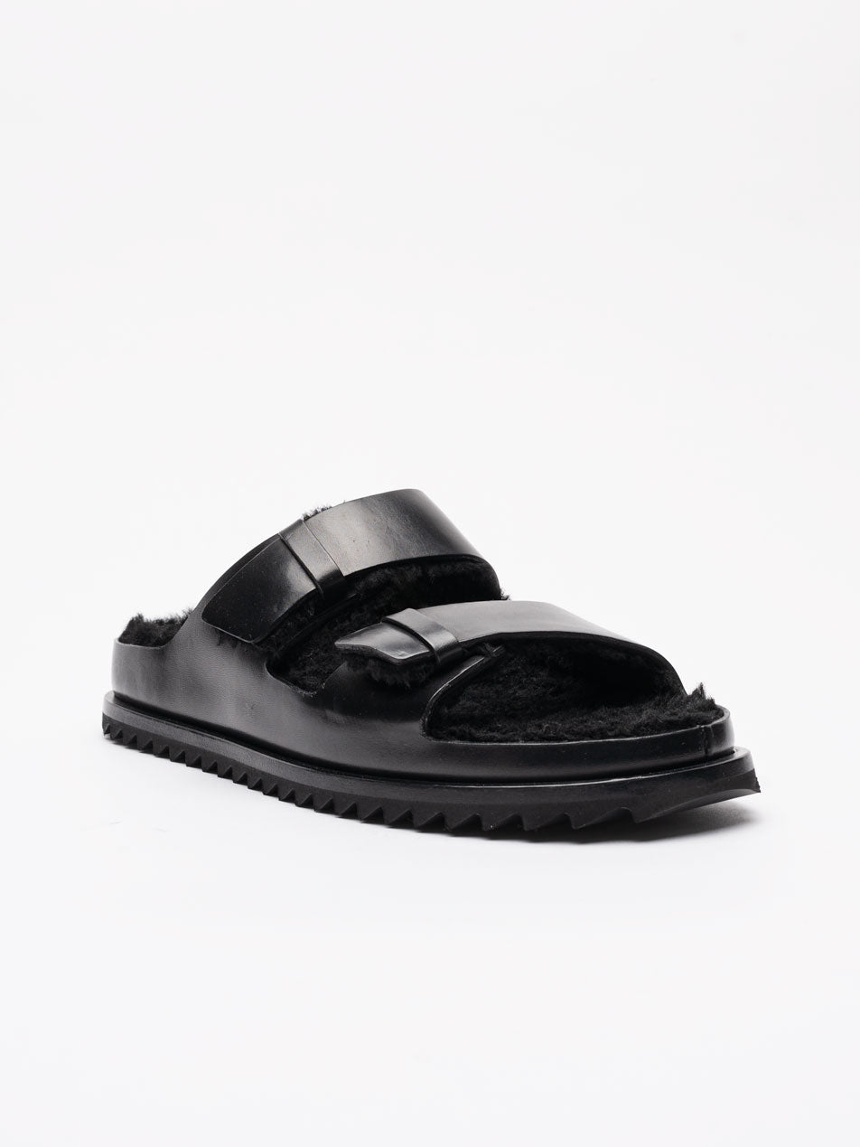 Introspectus Sandals