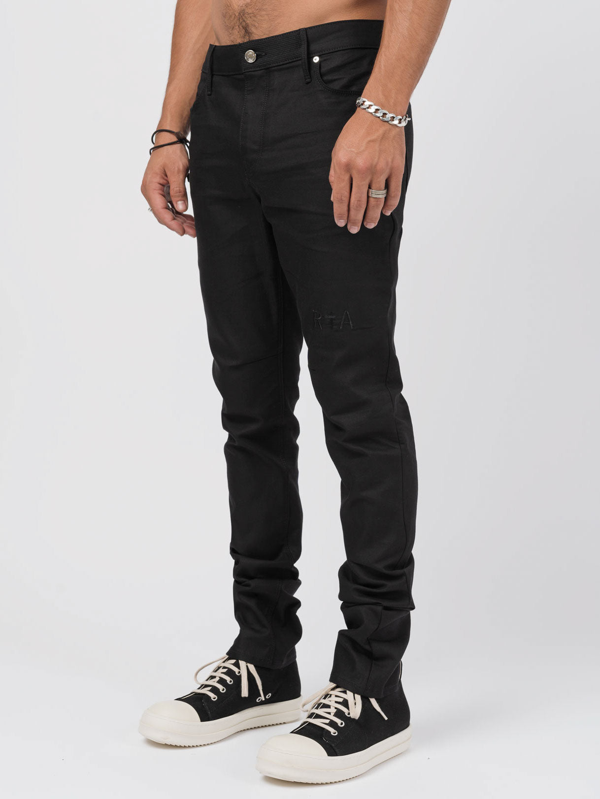 Slim-Fit Stretch Denim Jeans - INN7