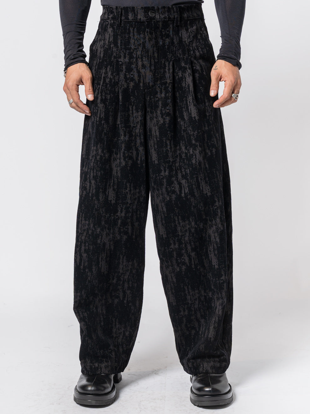 Textured Wide-Leg Trousers