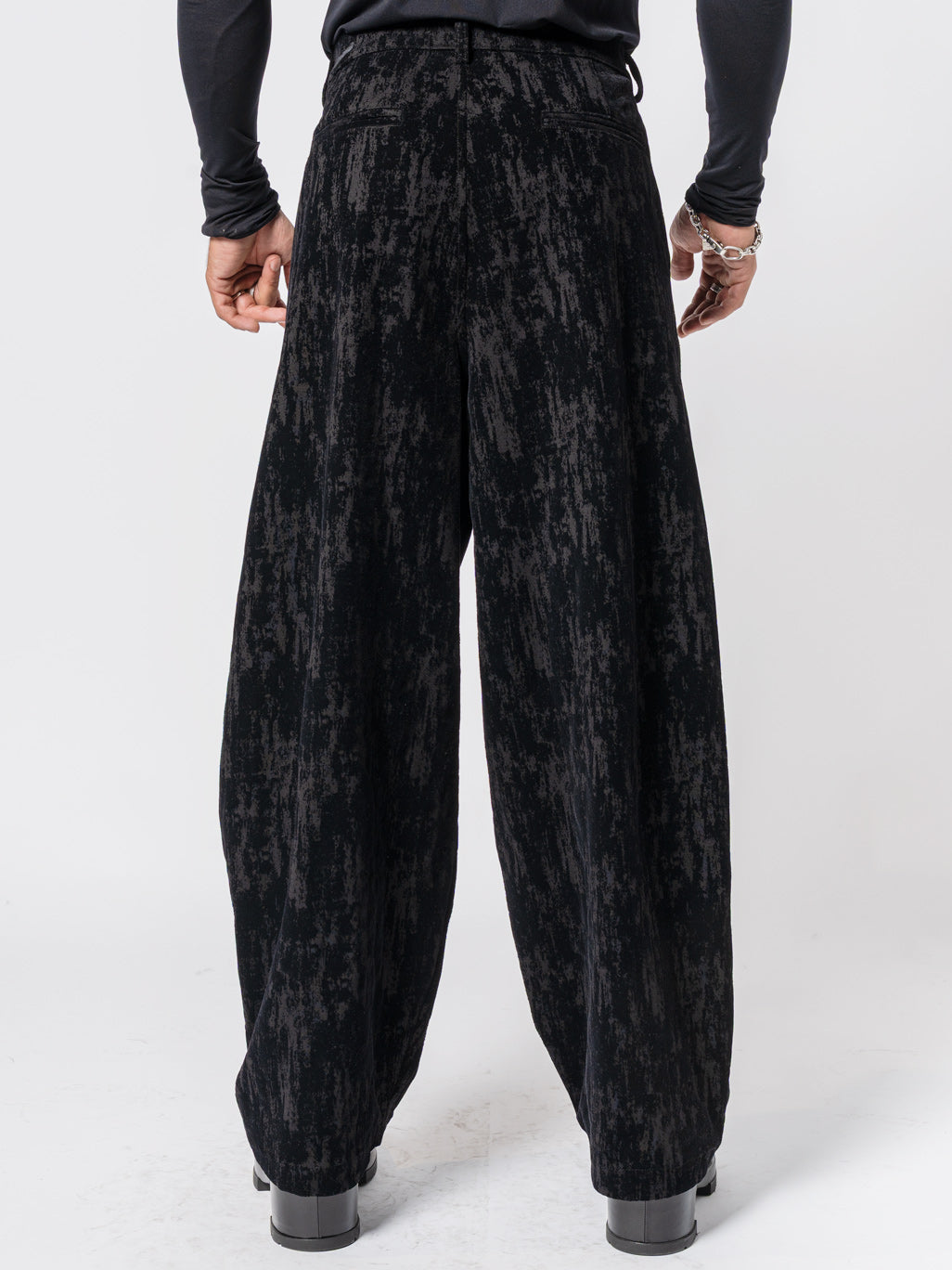 Textured Wide-Leg Trousers