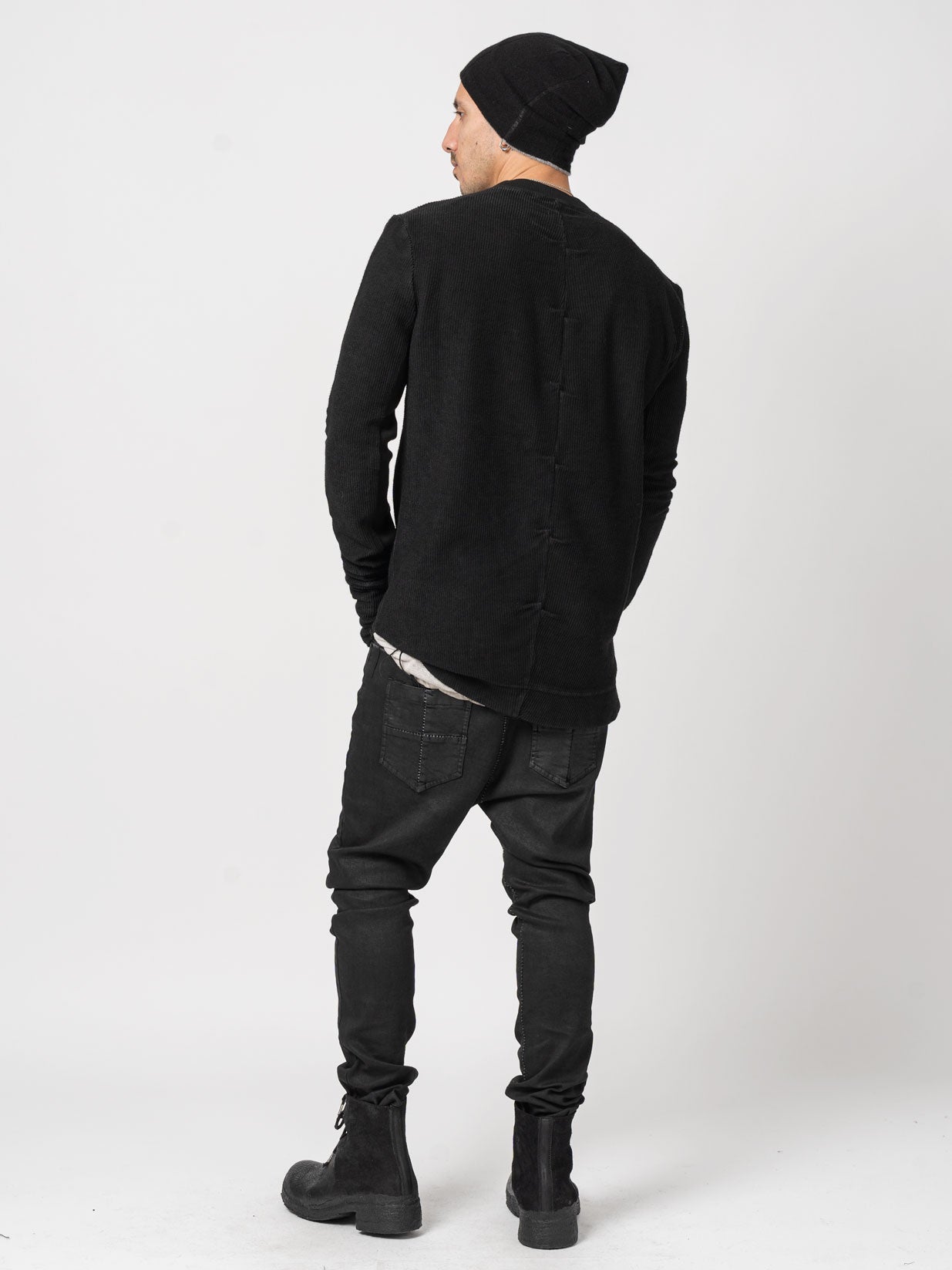 Ribbed Long-Sleeve Sweatshirt