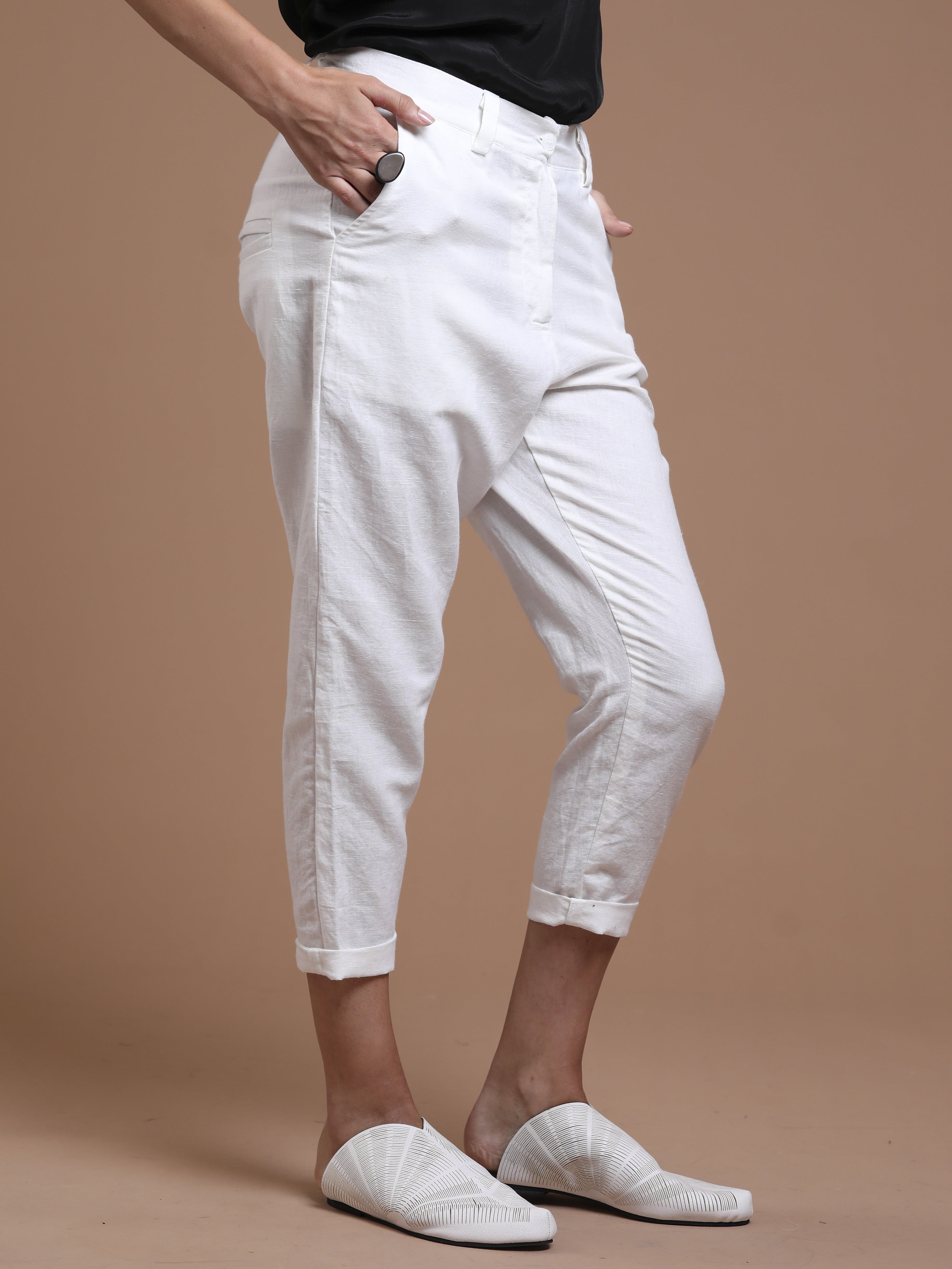 Cropped Tapered Pants - INN7