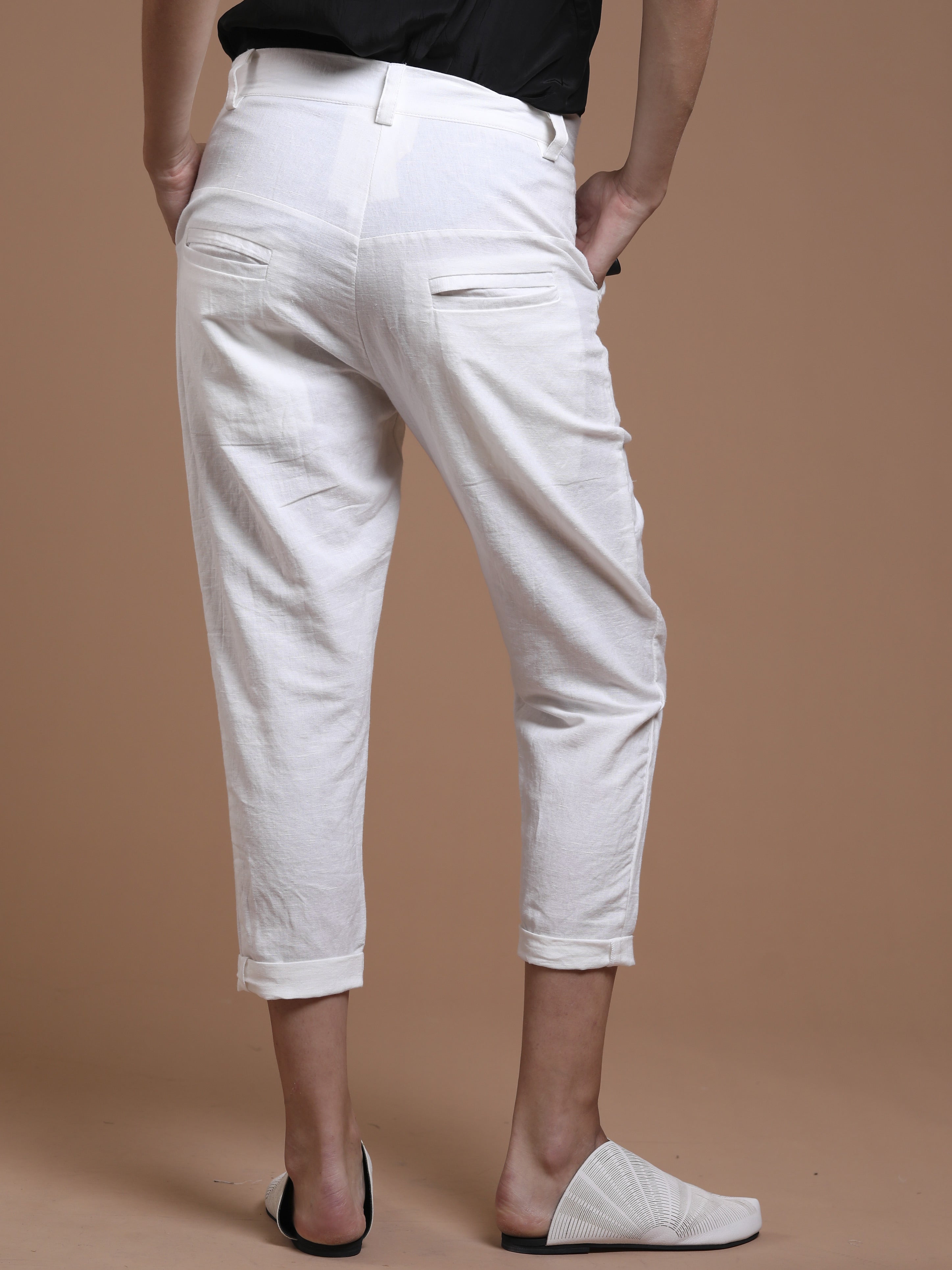 Cropped Tapered Pants - INN7