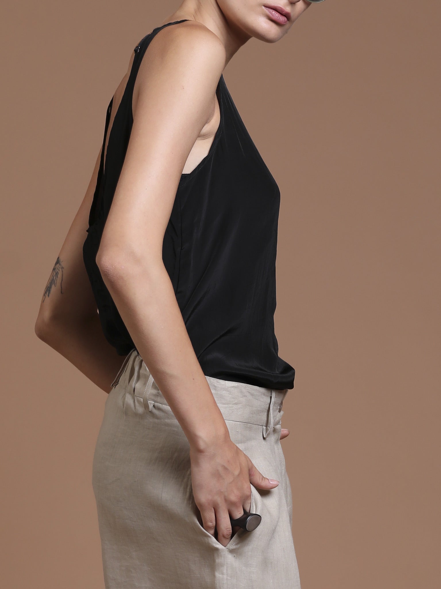 Sleeveless Viscose Top - INN7