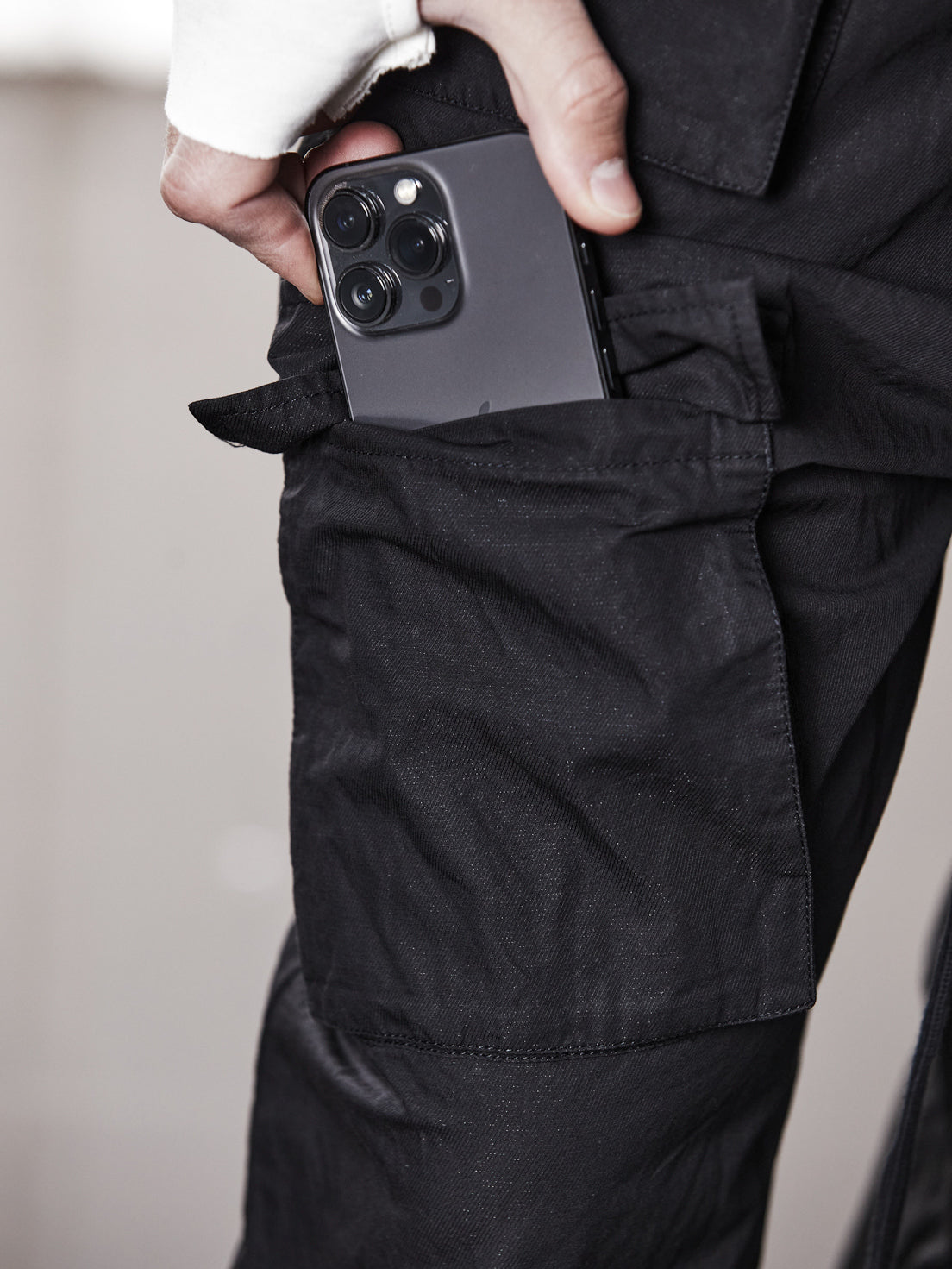 Garment-Washed Cargo Trousers - INN7