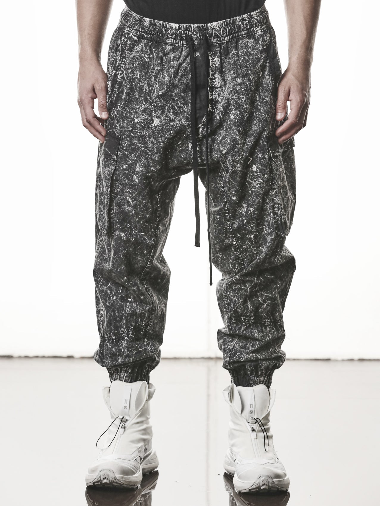 Woven Cotton Cargo Trousers - INN7