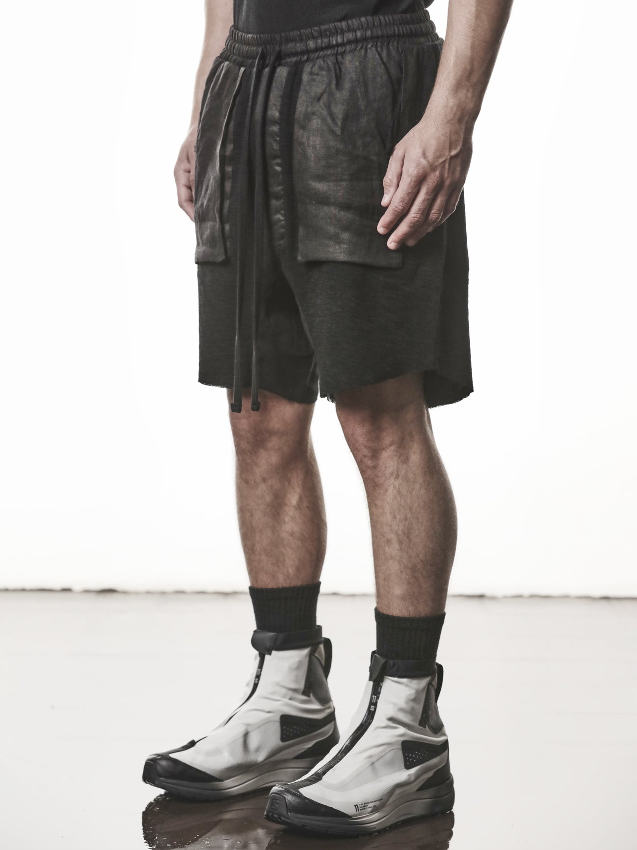 Matmix Drop-Crotch Shorts - INN7