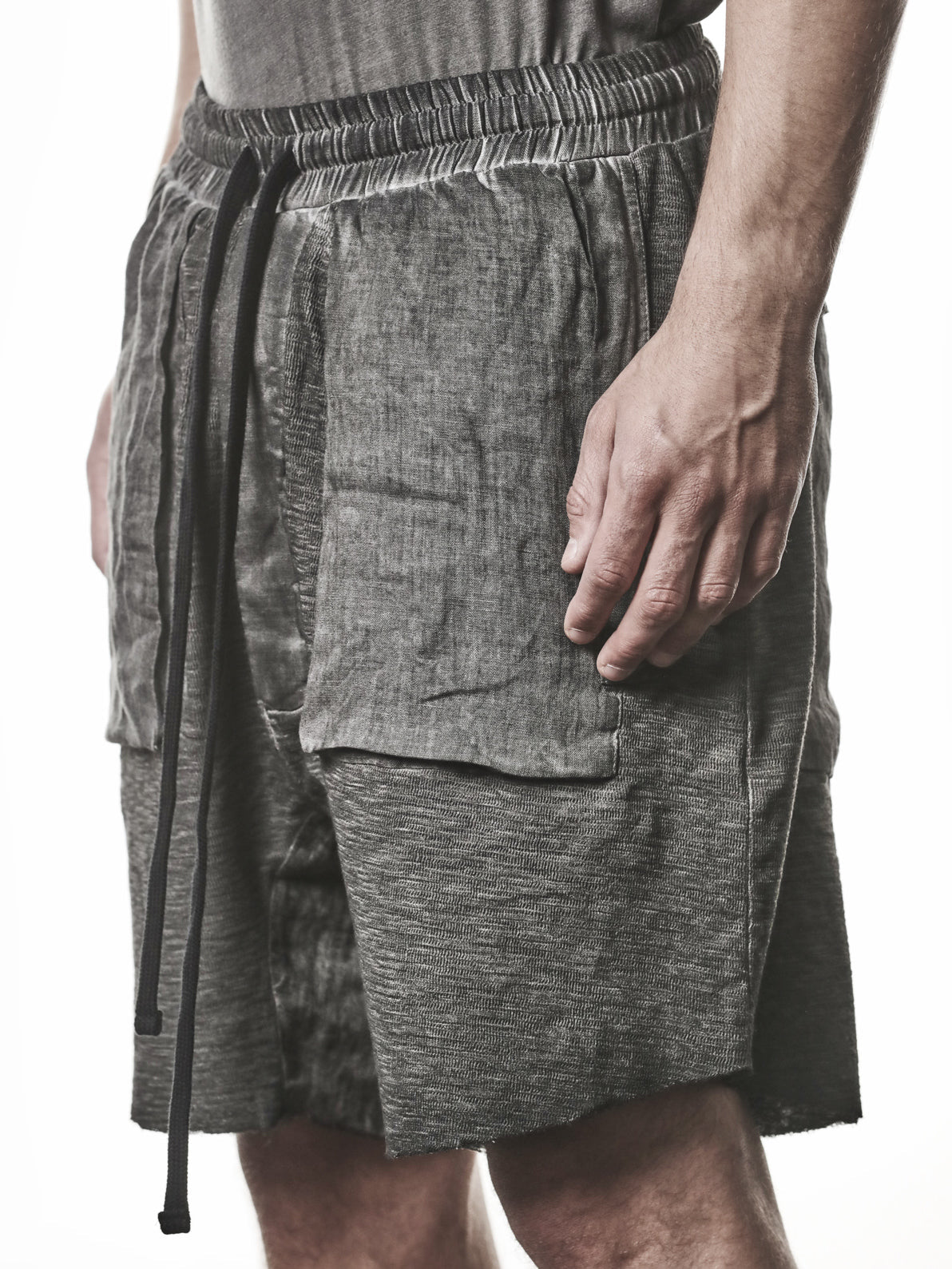 Matmix Drop-Crotch Shorts - INN7