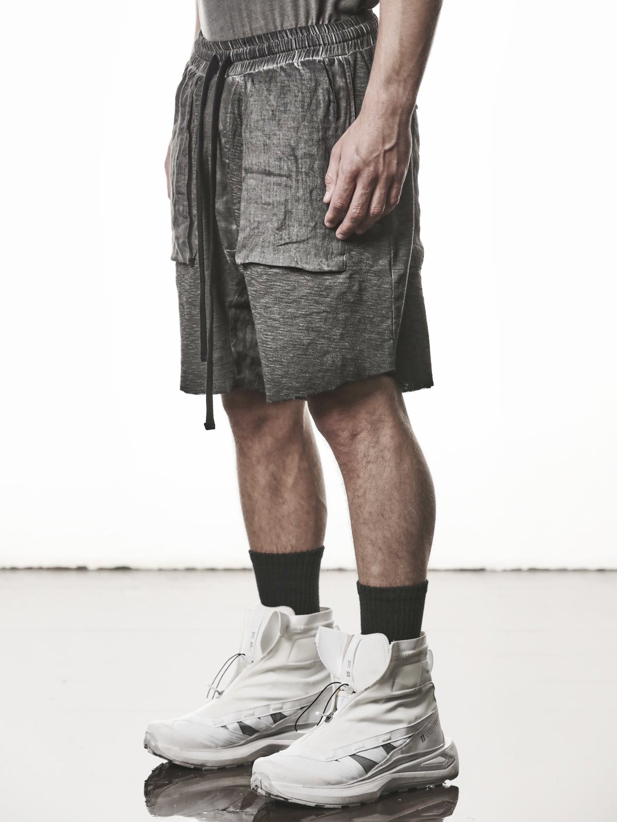 Matmix Drop-Crotch Shorts - INN7