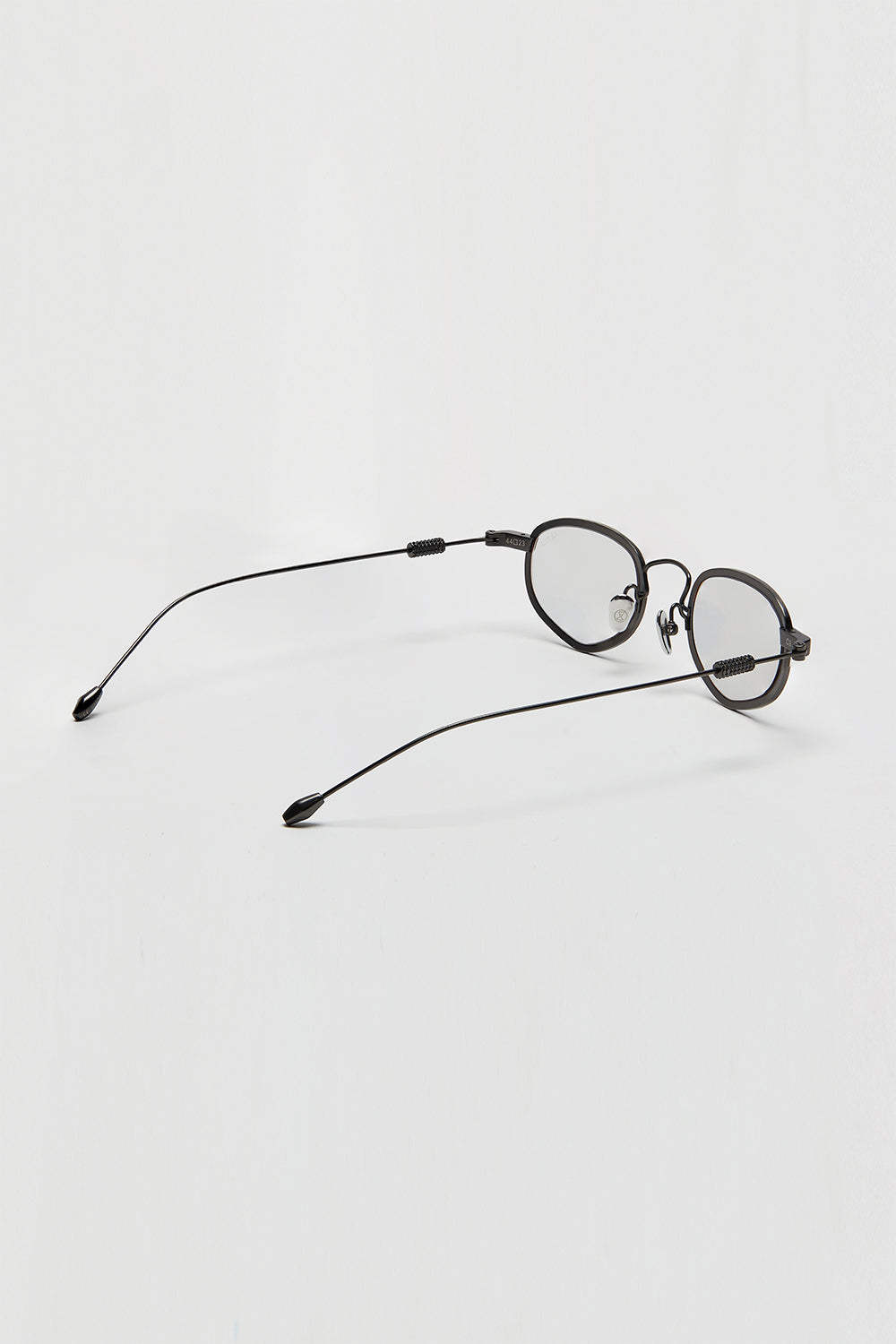 Titanium Oval Sunglasses - INN7