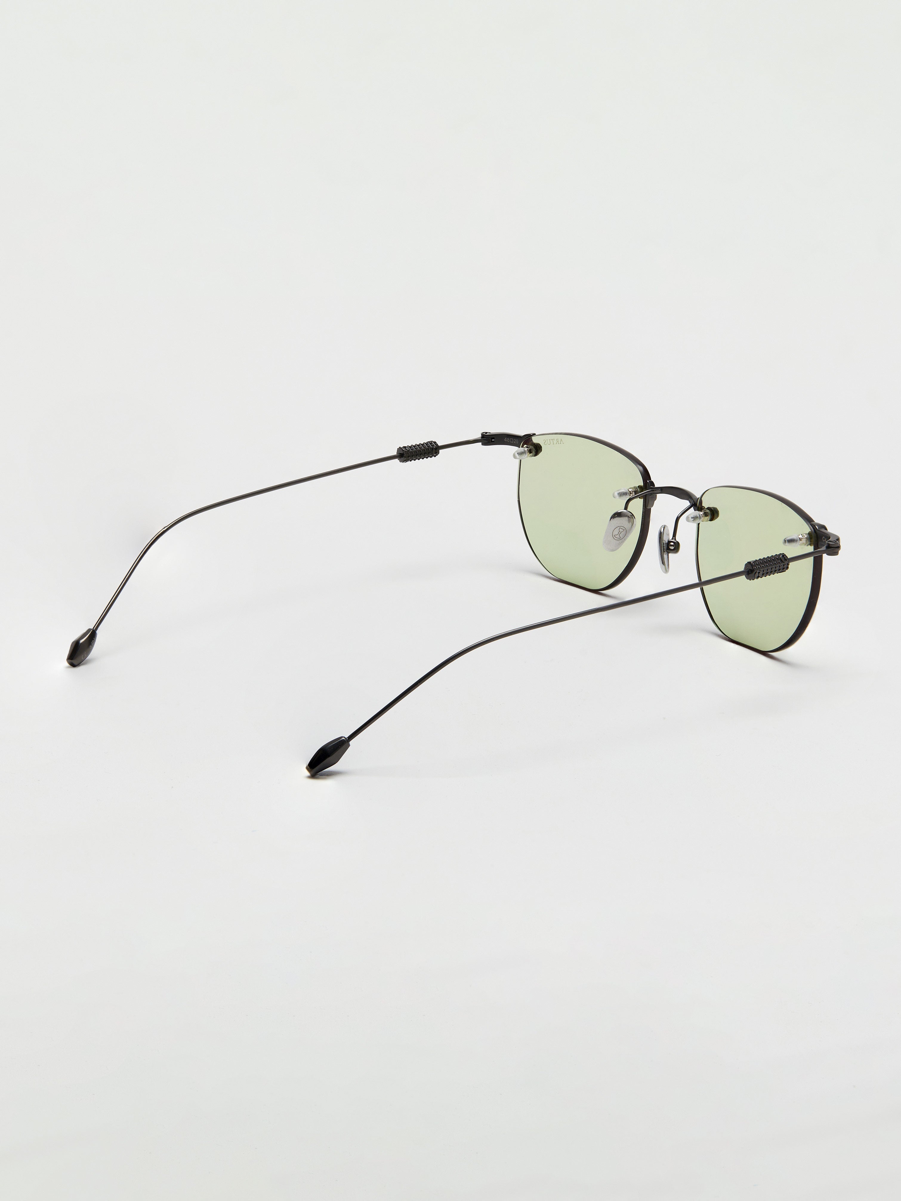 Titanium Geometric Frame - INN7