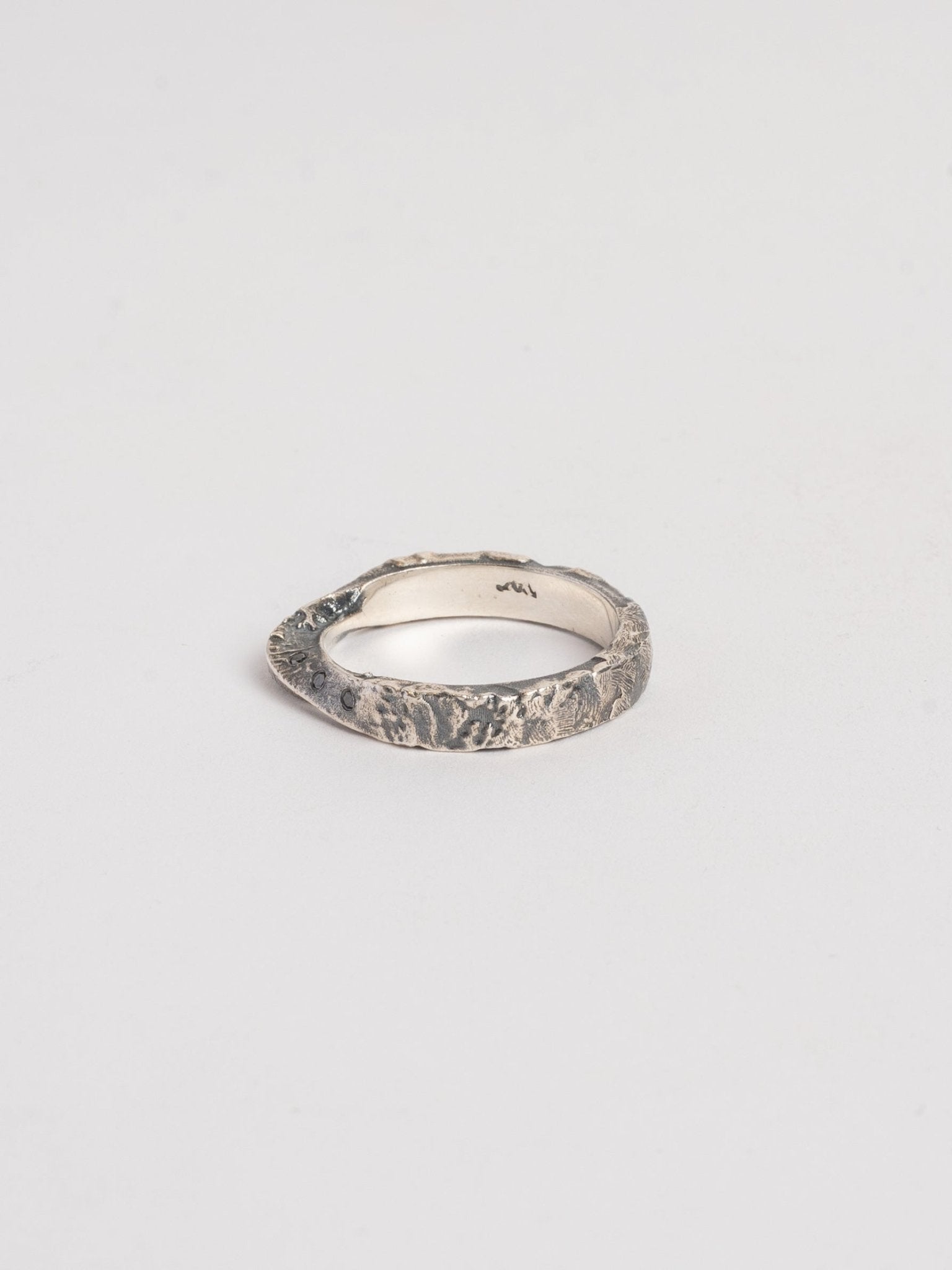 Band Ring with Scattered Diamonds - by AITO
