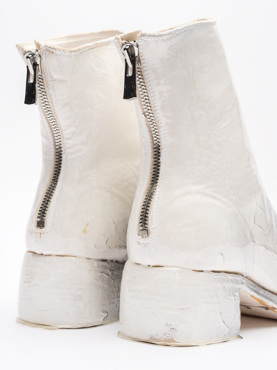 BACK ZIP BOOTS