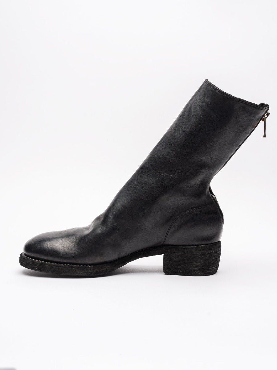 BACK ZIP MID BOOT