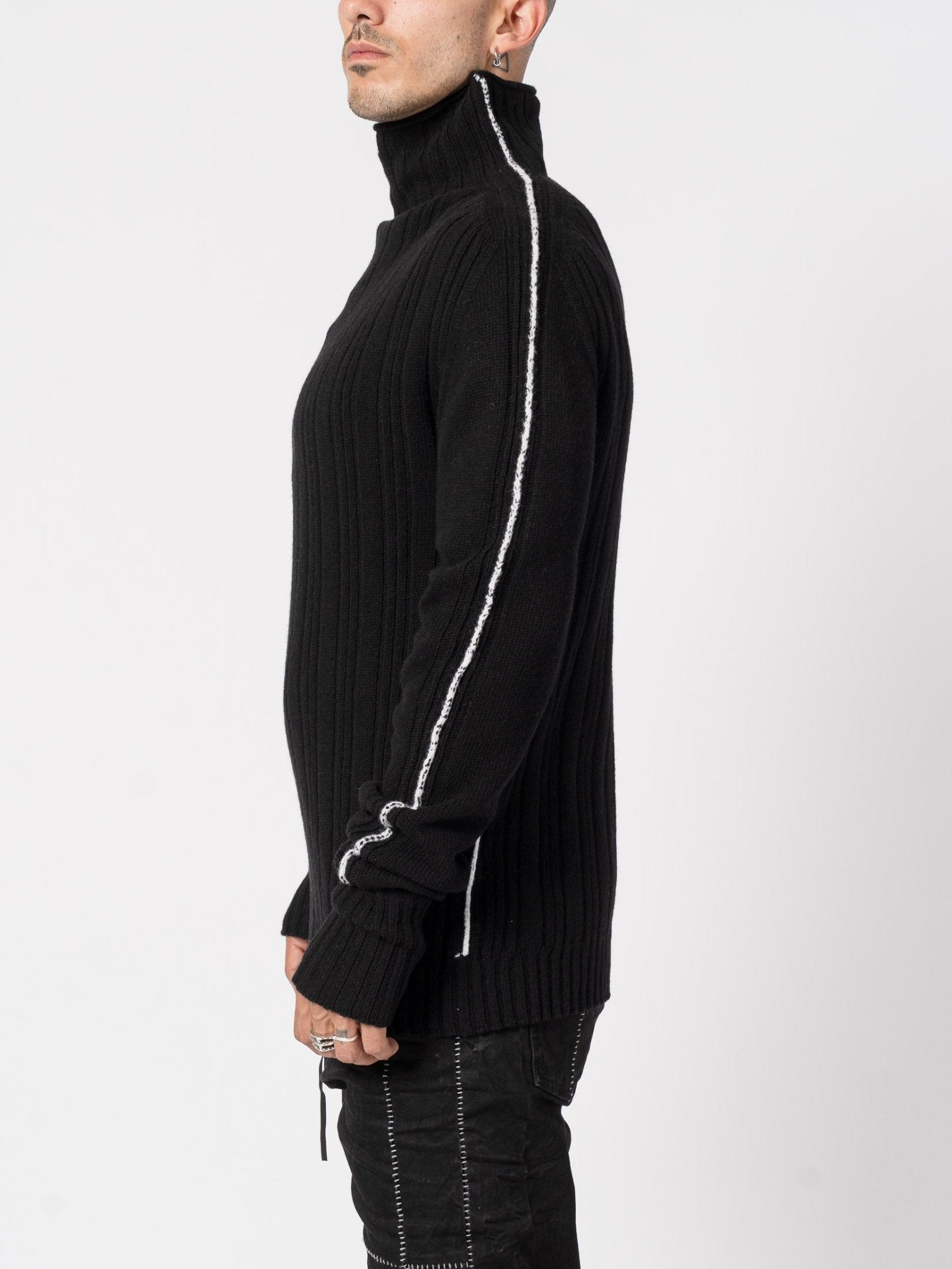 Heavy Ribbed Wool Knit with Contrast Side Detailing - by MD75