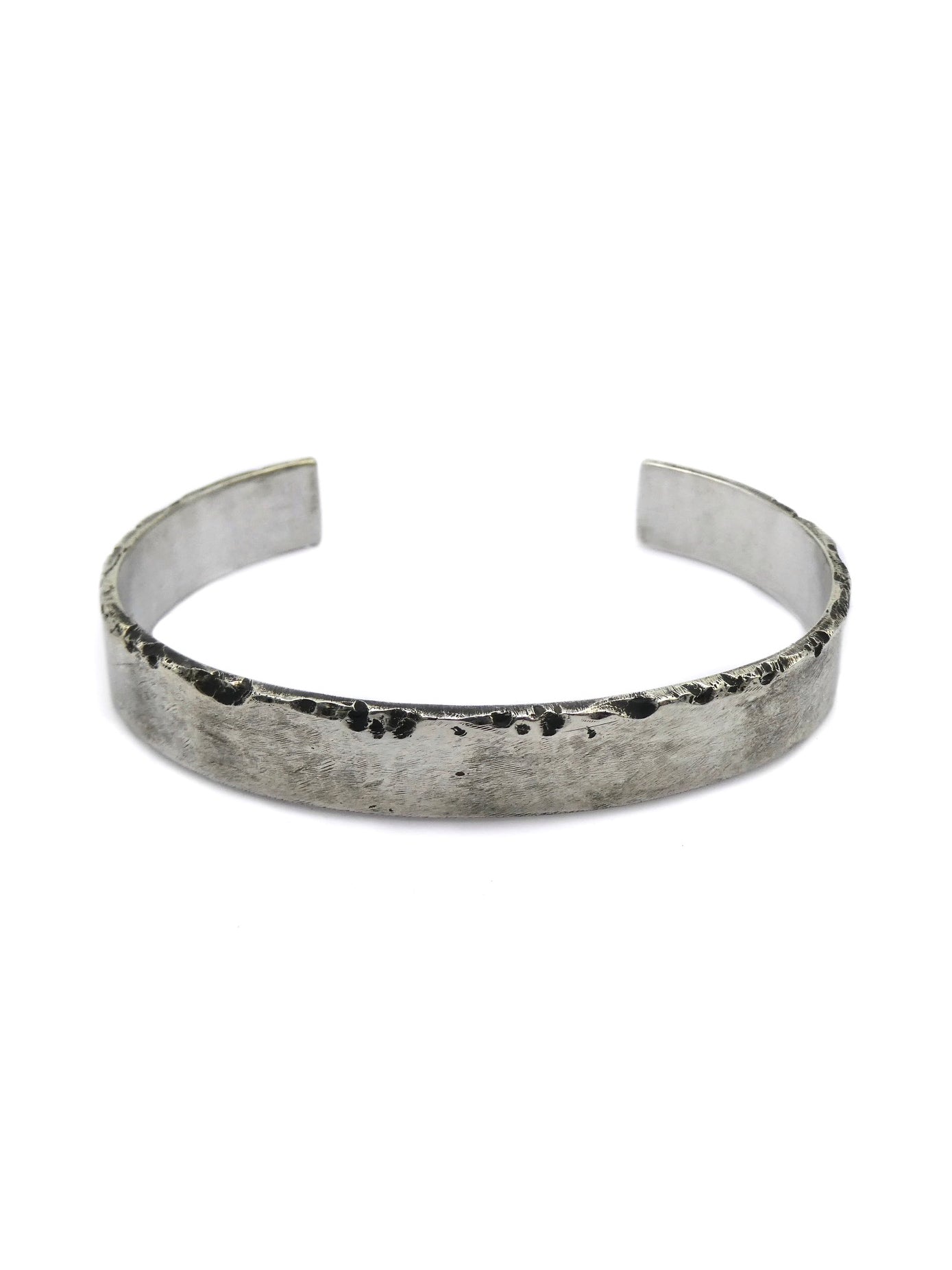 Raw-Edge Cuff Bracelet - INN7
