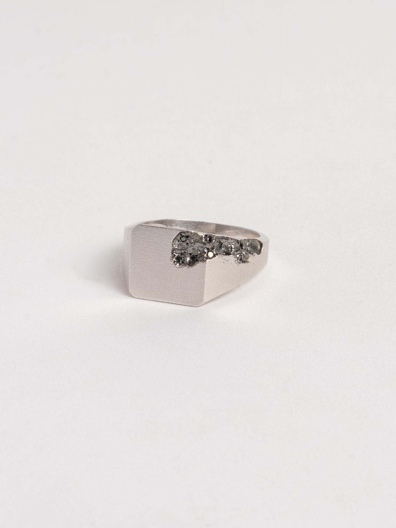 Signet Ring with Raw Diamond Cluster - by AITO